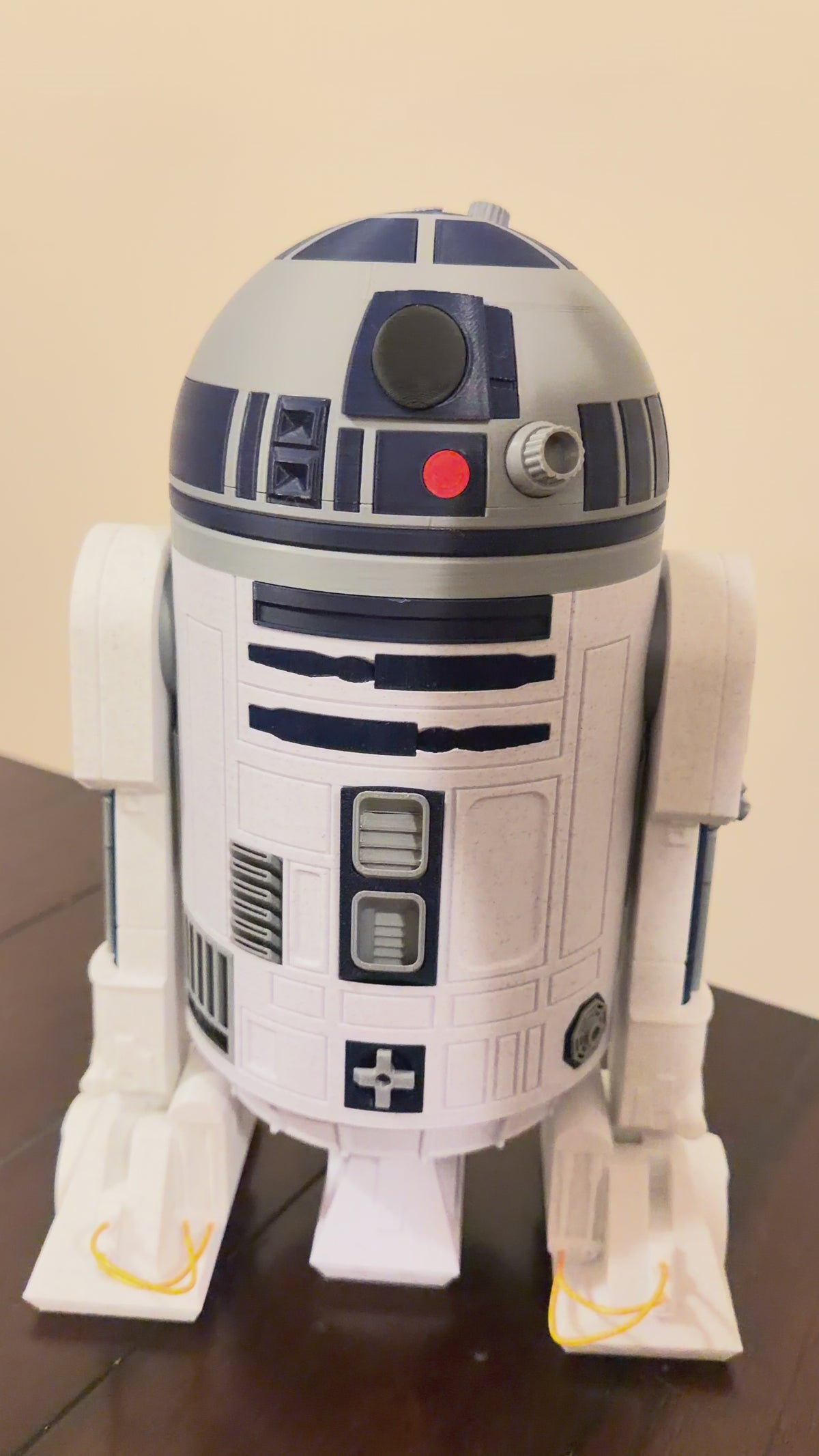 R2-D2 Astromech Droid.